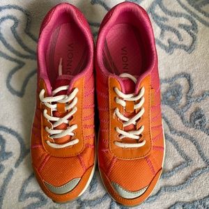 Vionic Alliance Orthotic Comfort Orange Pink Walking Shoes(Lightly Used)